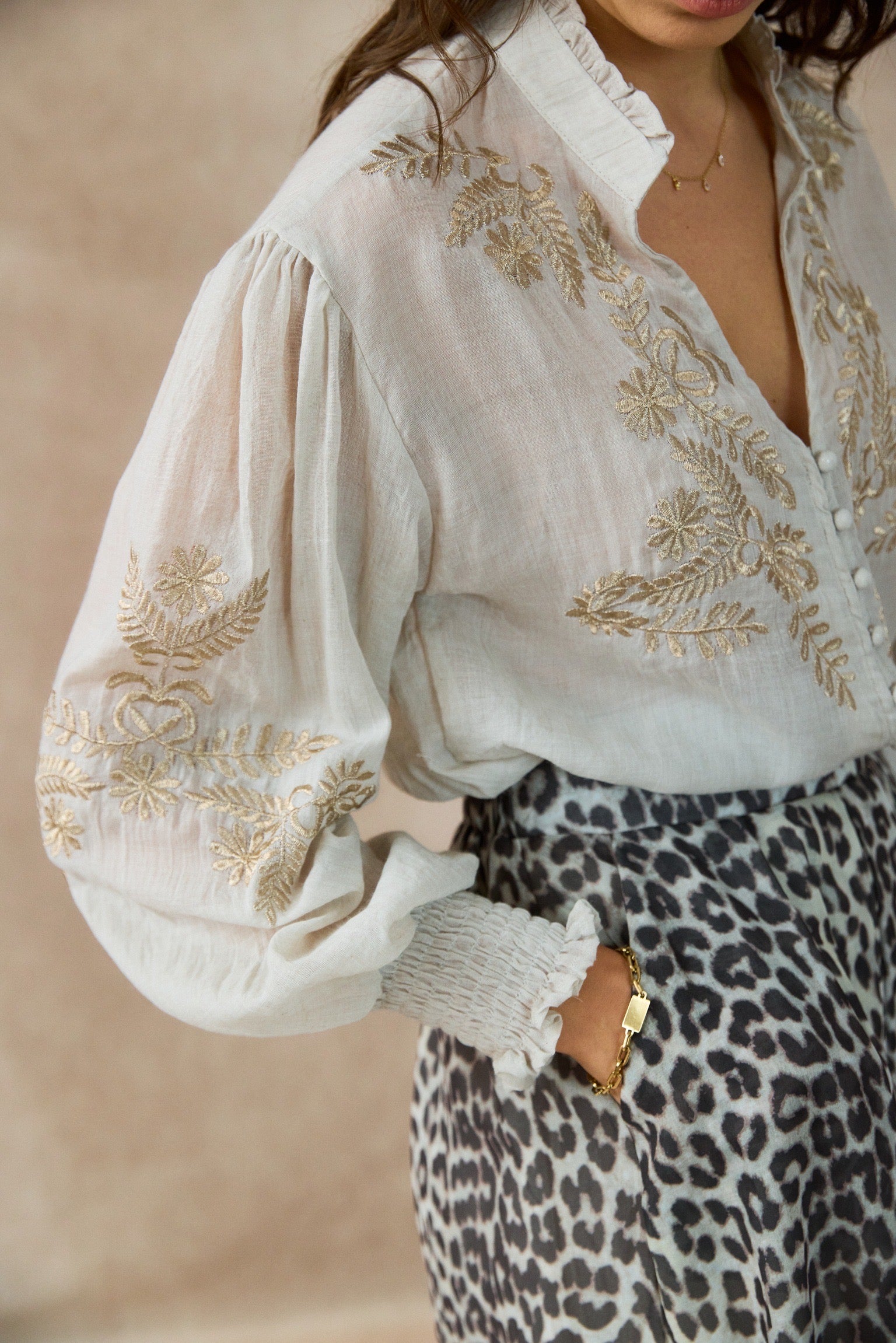 Chemise Fluide | Détail Broderie