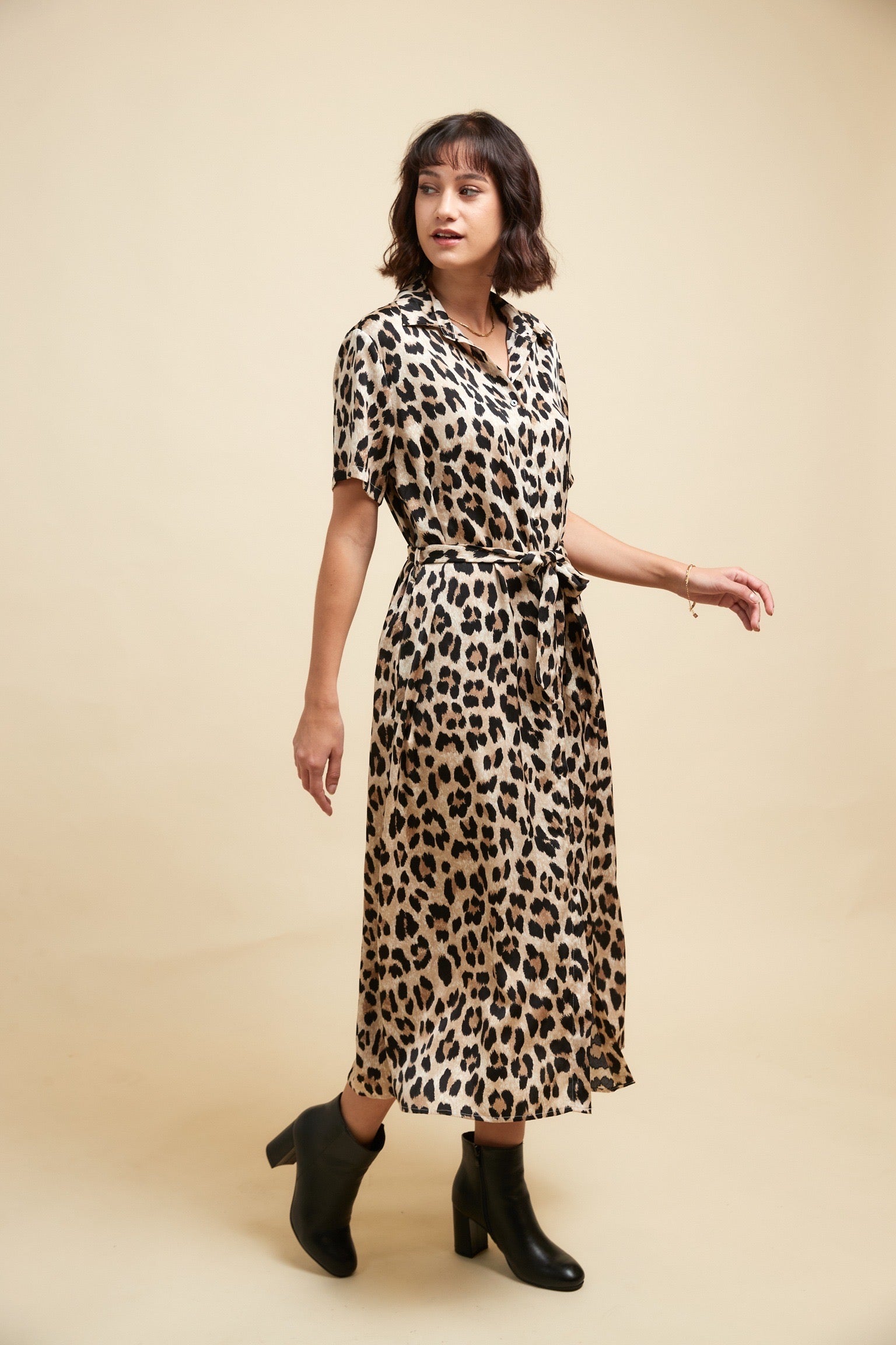 Robe Longue Manches Courte | Détail Léopard