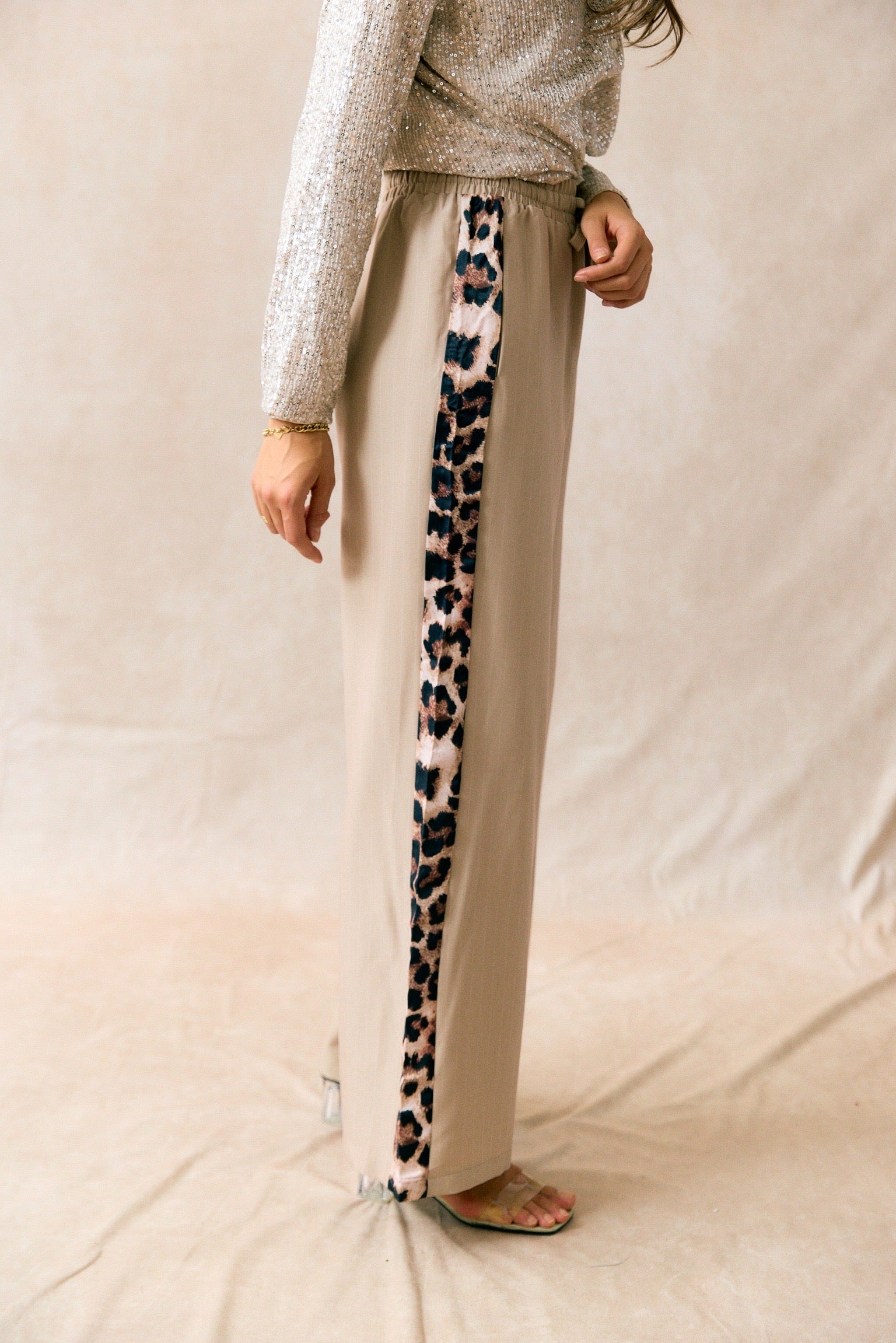 Pantalon à Rayures | Détail Léopard